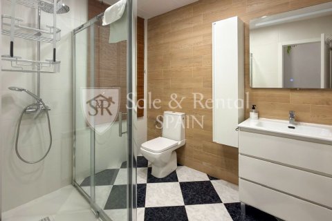 Сasa de 4 dormitorios en venta en Blanes, Gerona, Cataluña, Spain № 6679 - foto 8