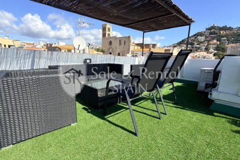 Сasa de 4 dormitorios en venta en Blanes, Gerona, Cataluña, Spain № 6679 - foto 19