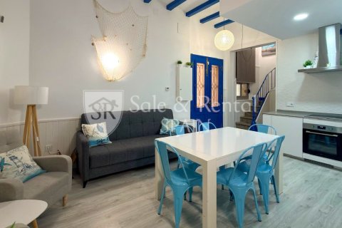 Сasa de 4 dormitorios en venta en Blanes, Gerona, Cataluña, Spain № 6679 - foto 3