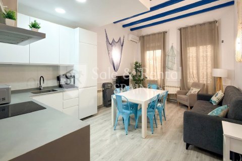Сasa de 4 dormitorios en venta en Blanes, Gerona, Cataluña, Spain № 6679 - foto 2