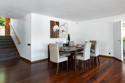 Villa de 14 dormitorios en venta en Sant Andreu de Llavaneres, Barcelona, Cataluña, Spain № 3808 - foto 19