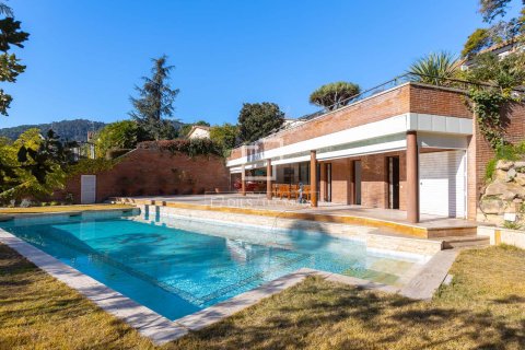 5 bedrooms villa for sale in Premia De Dalt, Barcelona, Catalonia, Spain № 3805 - photo 11
