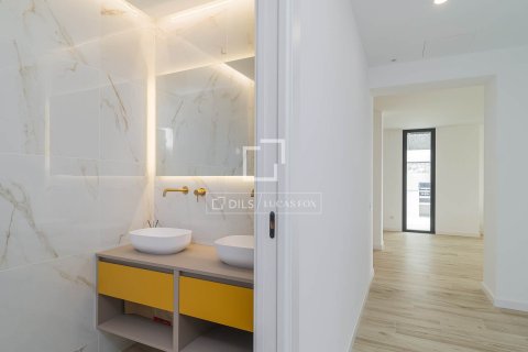 Villa de 8 dormitorios en venta en Sant Andreu de Llavaneres, Barcelona, Cataluña, Spain № 3806 - foto 20