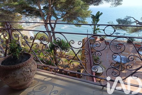 6 bedrooms house for sale in Roda de Berà, Tarragona, Catalonia, Spain № 7371 - photo 18