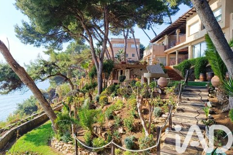 6 bedrooms house for sale in Roda de Berà, Tarragona, Catalonia, Spain № 7371 - photo 3