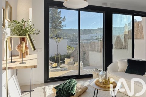 4 bedrooms apartment for sale in Sant Pere de Ribes, Barcelona, Catalonia, Spain № 7373 - photo 3