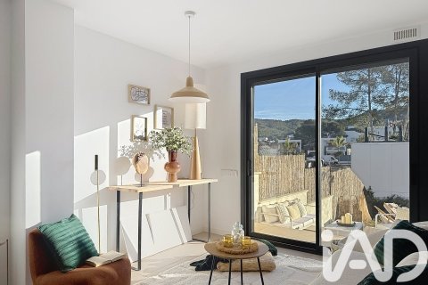 4 bedrooms apartment for sale in Sant Pere de Ribes, Barcelona, Catalonia, Spain № 7373 - photo 11