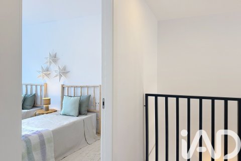 4 bedrooms apartment for sale in Sant Pere de Ribes, Barcelona, Catalonia, Spain № 7373 - photo 17