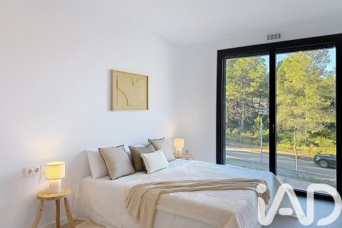 4 bedrooms apartment for sale in Sant Pere de Ribes, Barcelona, Catalonia, Spain № 7373 - photo 19