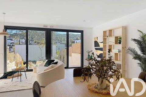 4 bedrooms apartment for sale in Sant Pere de Ribes, Barcelona, Catalonia, Spain № 7373 - photo 26