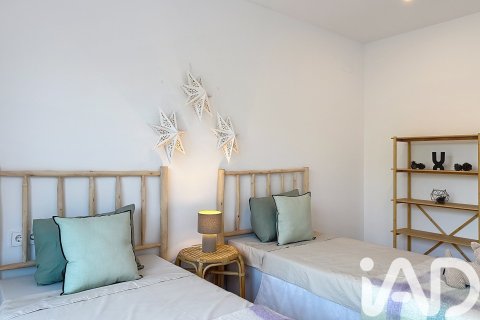 4 bedrooms apartment for sale in Sant Pere de Ribes, Barcelona, Catalonia, Spain № 7373 - photo 14