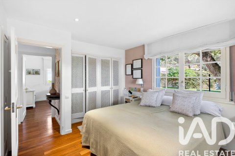 Купить дом в Сан-Андреу-де-Льяванерес, Испания с 8 спален, 500м², № 7372 - фото 29