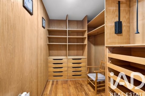 Купить дом в Сан-Андреу-де-Льяванерес, Испания с 8 спален, 500м², № 7372 - фото 2