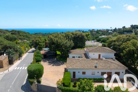 Купить дом в Сан-Андреу-де-Льяванерес, Испания с 8 спален, 500м², № 7372 - фото 20