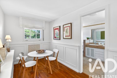 Купить дом в Сан-Андреу-де-Льяванерес, Испания с 8 спален, 500м², № 7372 - фото 4