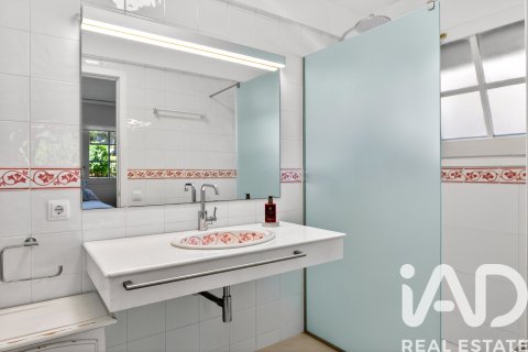 Купить дом в Сан-Андреу-де-Льяванерес, Испания с 8 спален, 500м², № 7372 - фото 24