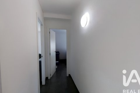4 bedrooms apartment for sale in Barcelona, Catalonia, Spain № 7374 - photo 5