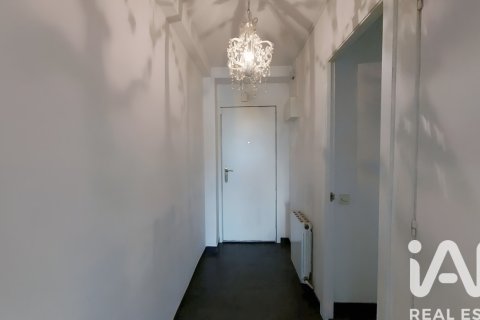 4 bedrooms apartment for sale in Barcelona, Catalonia, Spain № 7374 - photo 20