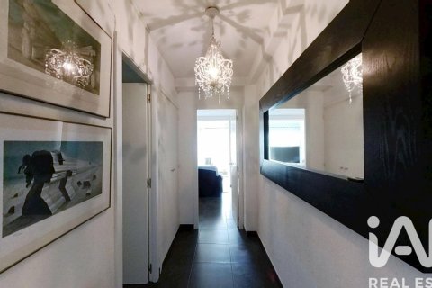 4 bedrooms apartment for sale in Barcelona, Catalonia, Spain № 7374 - photo 12