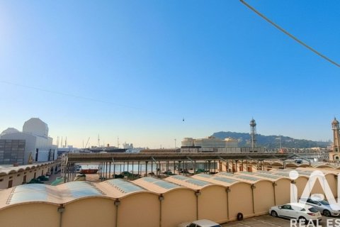 Apartamento de 4 dormitorios en venta en Barcelona, Cataluña, Spain № 7374
