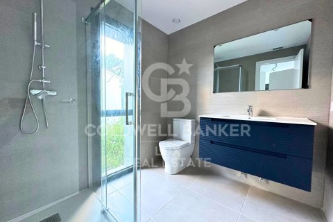 5 bedrooms villa for sale in Llanca, Girona, Catalonia, Spain № 5952 - photo 14