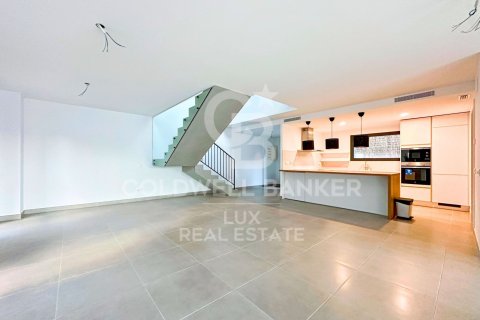 5 bedrooms villa for sale in Llanca, Girona, Catalonia, Spain № 5952 - photo 6