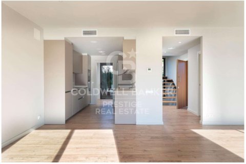 Casa adosada de 4 dormitorios en venta en Santa Cristina d'Aro, Gerona, Cataluña, Spain № 5954 - foto 8