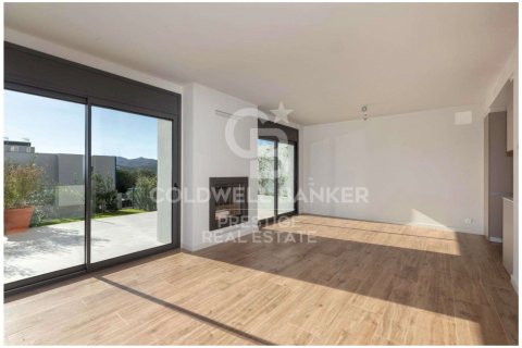 Casa adosada de 4 dormitorios en venta en Santa Cristina d'Aro, Gerona, Cataluña, Spain № 5954 - foto 10