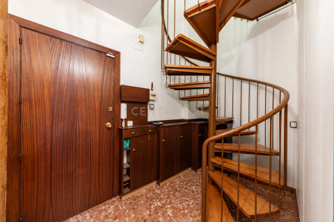 Купить квартиру в Серданьола-дель-Вальес, Испания с 5 спален, 143м², № 8902 - фото 19