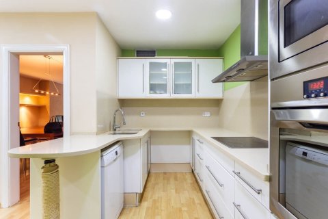 4 bedrooms apartment for sale in Barcelona, Catalonia, Spain № 1481 - photo 7