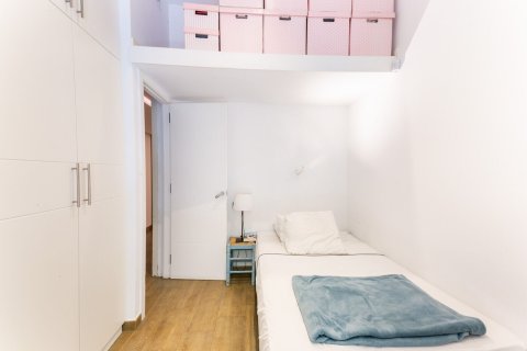 Apartamento de 7 dormitorios en venta en Barcelona, Cataluña, Spain № 1482 - foto 13