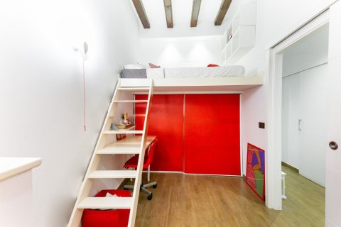 Apartamento de 7 dormitorios en venta en Barcelona, Cataluña, Spain № 1482 - foto 21