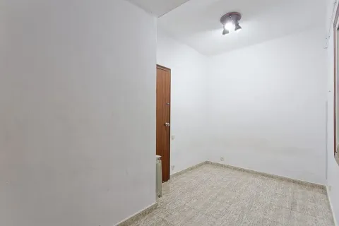 Apartamento de 5 dormitorios en venta en Barcelona, Cataluña, Spain № 1483 - foto 21