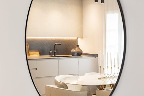 Apartamento de 3 dormitorios en venta en Barcelona, Cataluña, Spain № 1480 - foto 5