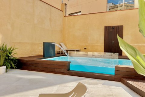 Apartamento de 3 dormitorios en venta en Barcelona, Cataluña, Spain № 1480 - foto 30