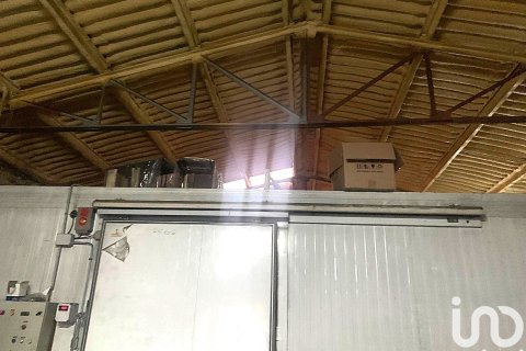 Propiedad comercial de 598 m² en alquiler en El Vendrell, Tarragona, Cataluña, Spain № 5135 - foto 14