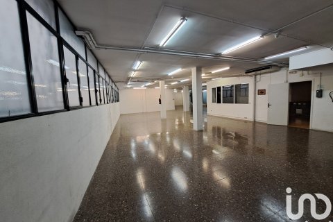 Propiedad comercial de 487 m² en alquiler en Barcelona, Cataluña, Spain № 5138 - foto 16