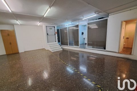 Propiedad comercial de 487 m² en alquiler en Barcelona, Cataluña, Spain № 5138 - foto 20