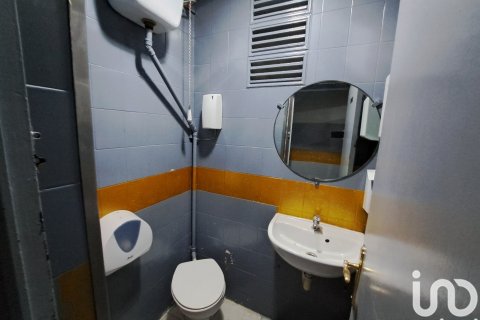 67 sq.m. bar for rent in Santa Coloma de Gramenet, Barcelona, Catalonia, Spain № 5139 - photo 9