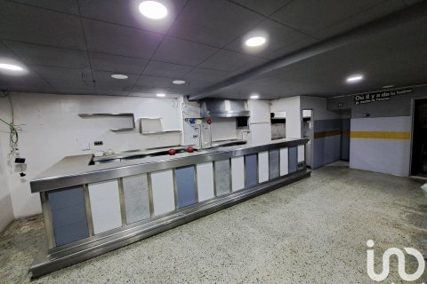67 sq.m. bar for rent in Santa Coloma de Gramenet, Barcelona, Catalonia, Spain № 5139 - photo 2