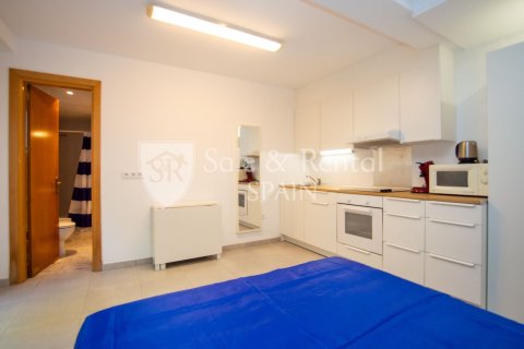Сasa de 6 dormitorios en venta en Lloret de Mar, Gerona, Cataluña, Spain № 6700 - foto 24