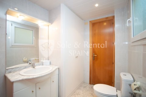 Сasa de 6 dormitorios en venta en Lloret de Mar, Gerona, Cataluña, Spain № 6700 - foto 28