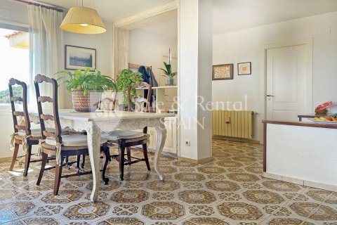 Сasa de 4 dormitorios en venta en Lloret de Mar, Gerona, Cataluña, Spain № 6702 - foto 8