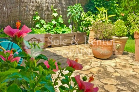 Сasa de 4 dormitorios en venta en Lloret de Mar, Gerona, Cataluña, Spain № 6702 - foto 26