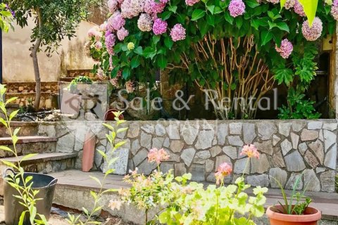 Сasa de 4 dormitorios en venta en Lloret de Mar, Gerona, Cataluña, Spain № 6702 - foto 25