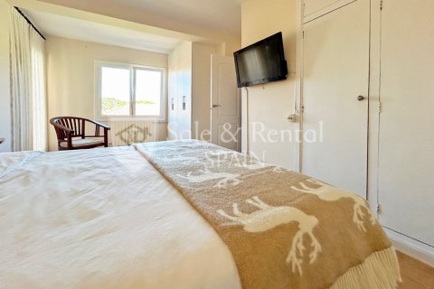 Сasa de 4 dormitorios en venta en Lloret de Mar, Gerona, Cataluña, Spain № 6702 - foto 16