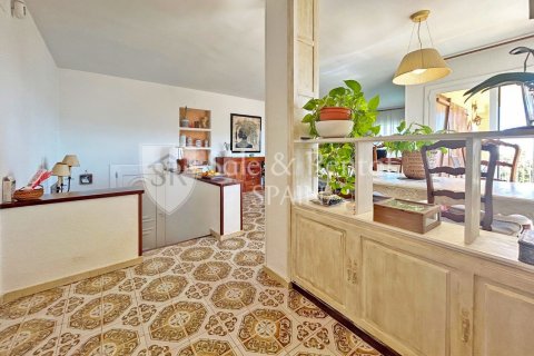Сasa de 4 dormitorios en venta en Lloret de Mar, Gerona, Cataluña, Spain № 6702 - foto 6