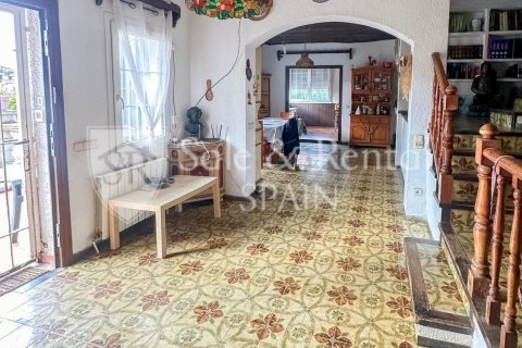 Сasa de 6 dormitorios en venta en Lloret de Mar, Gerona, Cataluña, Spain № 6704 - foto 24