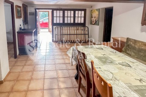 Сasa de 6 dormitorios en venta en Lloret de Mar, Gerona, Cataluña, Spain № 6704 - foto 9