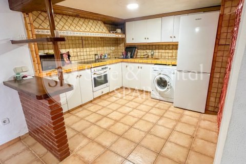 Сasa de 6 dormitorios en venta en Lloret de Mar, Gerona, Cataluña, Spain № 6704 - foto 4